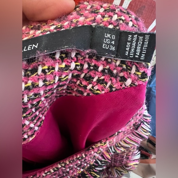 KAREN MILLEN Tweed Fringe
Dress size 4 - Picture 5 of 7